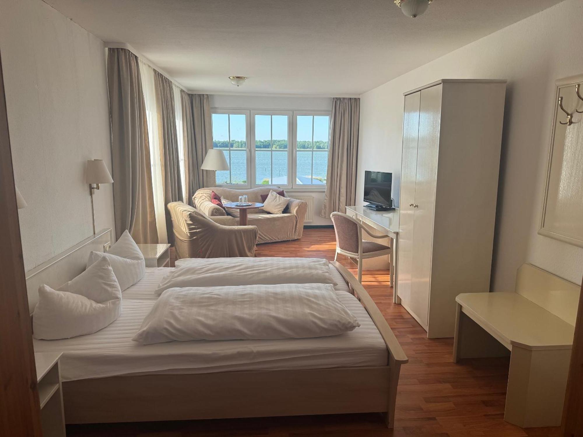 Hotel Perle am Bodden Ribnitz-Damgarten Buitenkant foto
